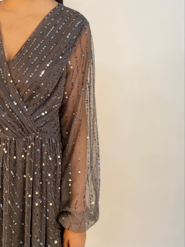 Graphite Glamour - Image 4